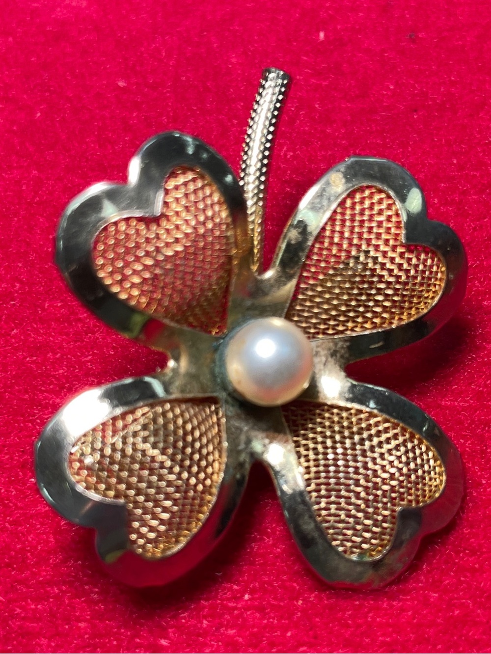 Coro Gold-Tone Four-Leaf Clover Brooch - Picture 3 of 9